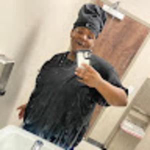 Meet your Posher, Mykia